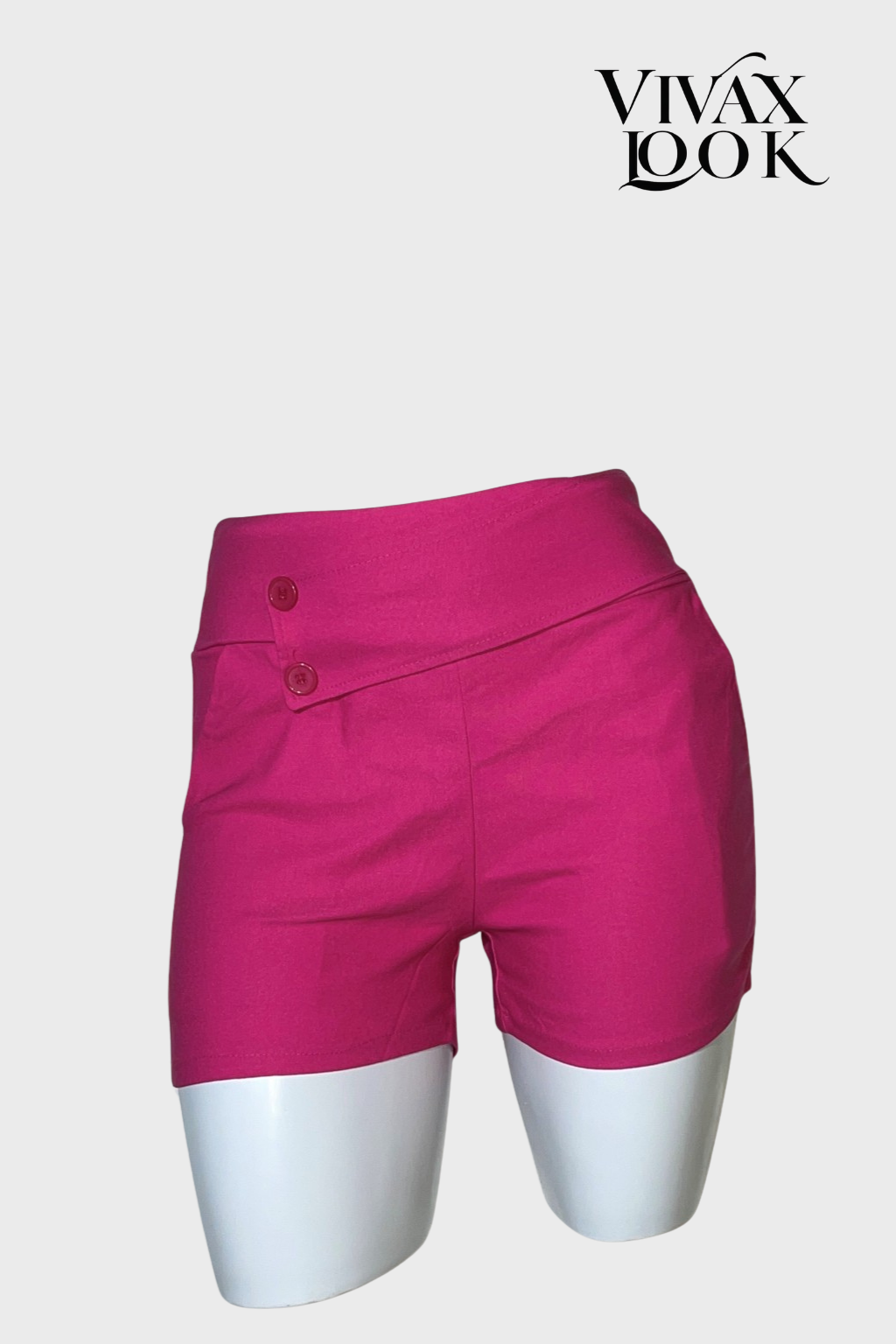 Short Com Bolsos e Botões