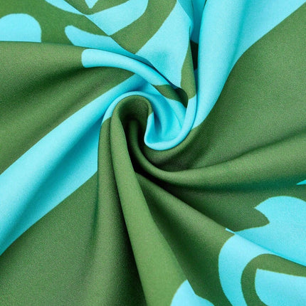 Vestido Geométrico Médio Plus Size