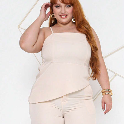 Conjunto Assimétrico Blusa + Short Plus Size