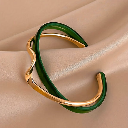 Pulseira Banhada a Ouro 18K em Forma de Onda