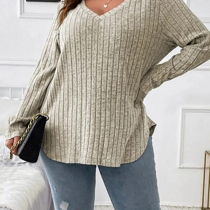 Blusa Casual Plus Size com Gola V
