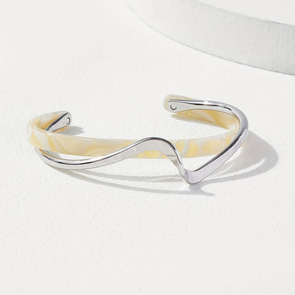 Pulseira Banhada a Ouro 18K em Forma de Onda