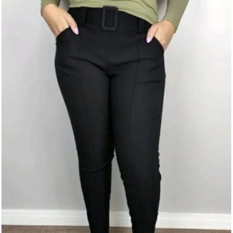 Calça Alfaiataria Plus Size Preta