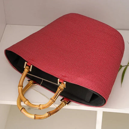 Bolsa Feminina de Palha com Alça de Bambu