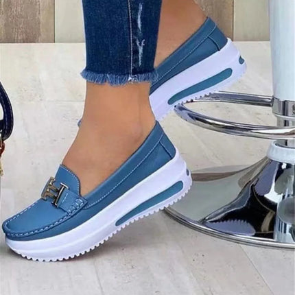 Mocassim com Fivela Metálica