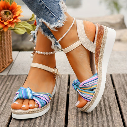 Sandálias com Tira e Laço