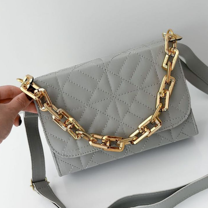 Bolsa Luxo Alça Transversal: Exclusividade em Suas Mãos