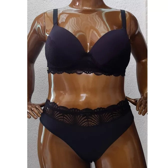 Conjunto Marta Plus Size Preto