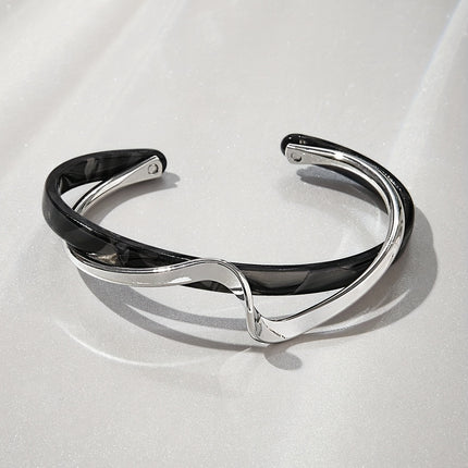 Pulseira Banhada a Ouro 18K em Forma de Onda